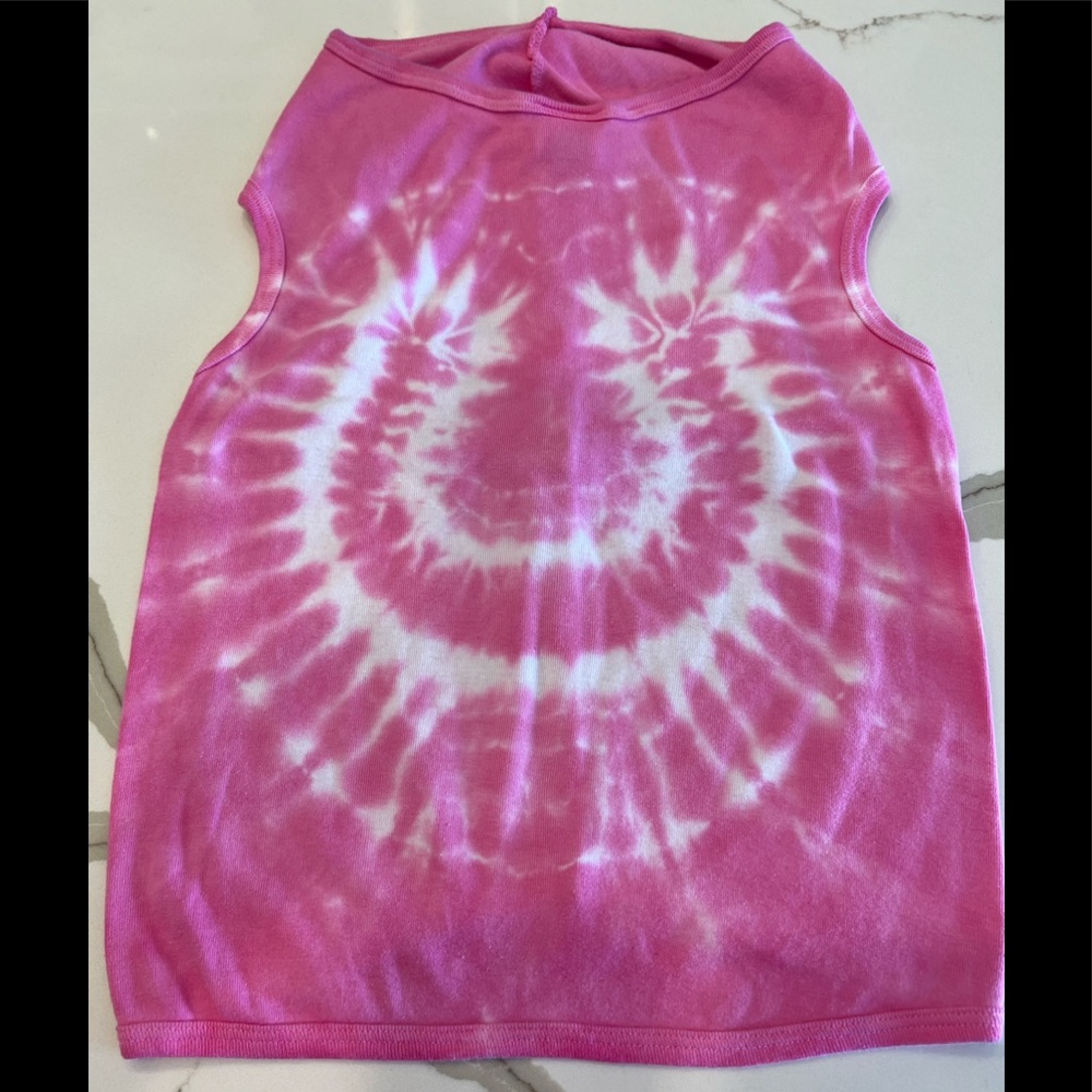 ***SALE***NWOT Custom Tye-Dyed Lucky Horseshoe Doggie Tee